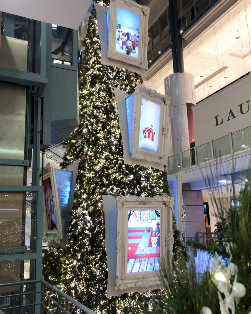 Centre commercial Eaton à Montréal, décembre 2018