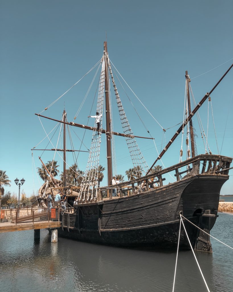Musée Muelle de las Carabelas et les reproductions des bateaux de Christophe Colomb - Palos de la Frontera, Espagne